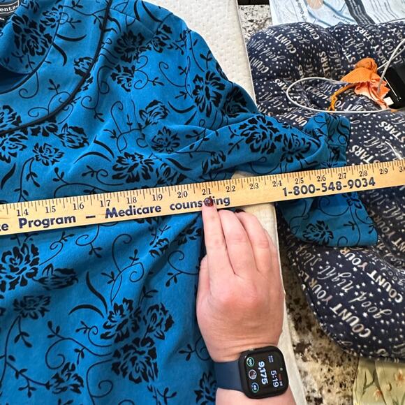 Elementz XL Blue and Black Womans Jacket - Picture 2 of 8